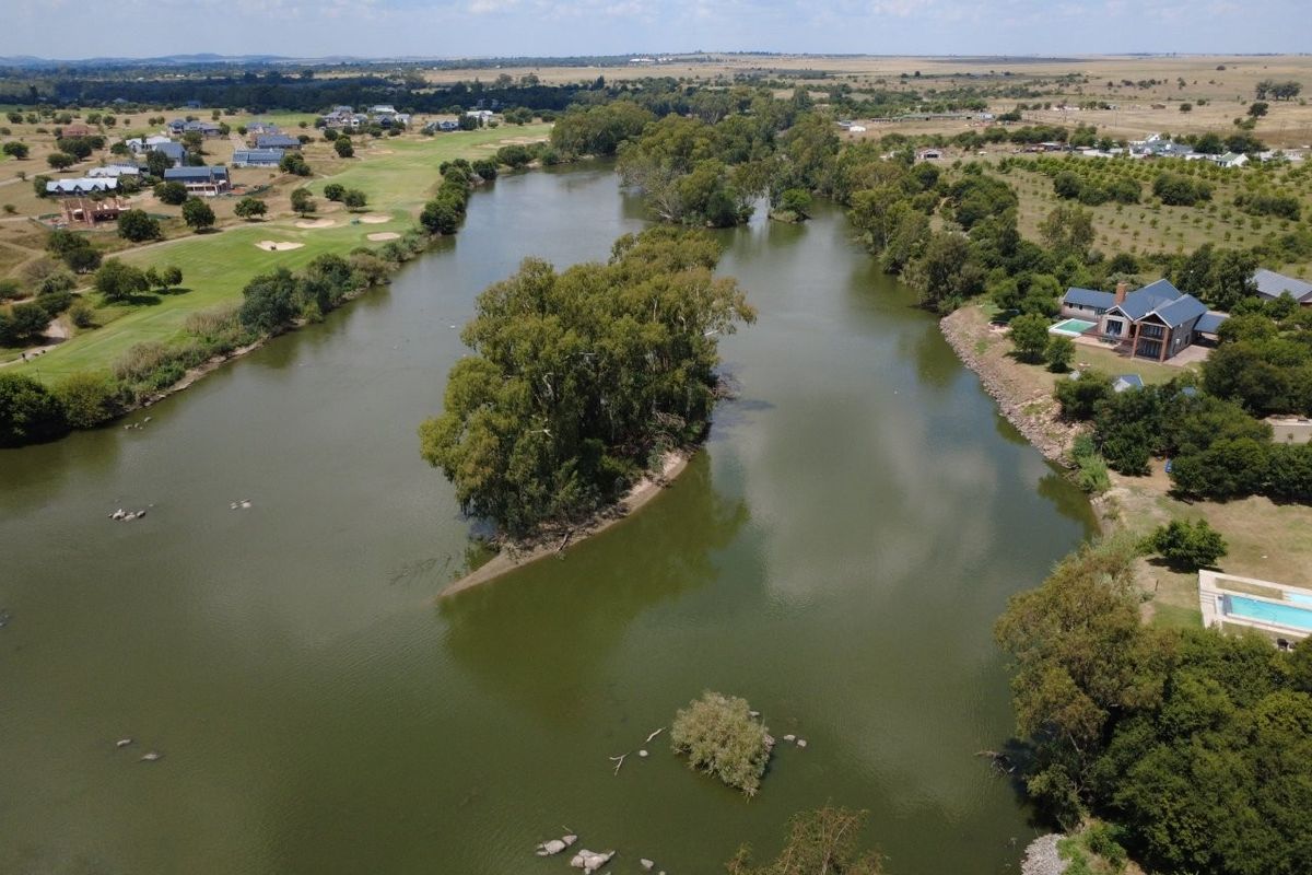 Smallholding for sale on the Vaal - Photo 5
