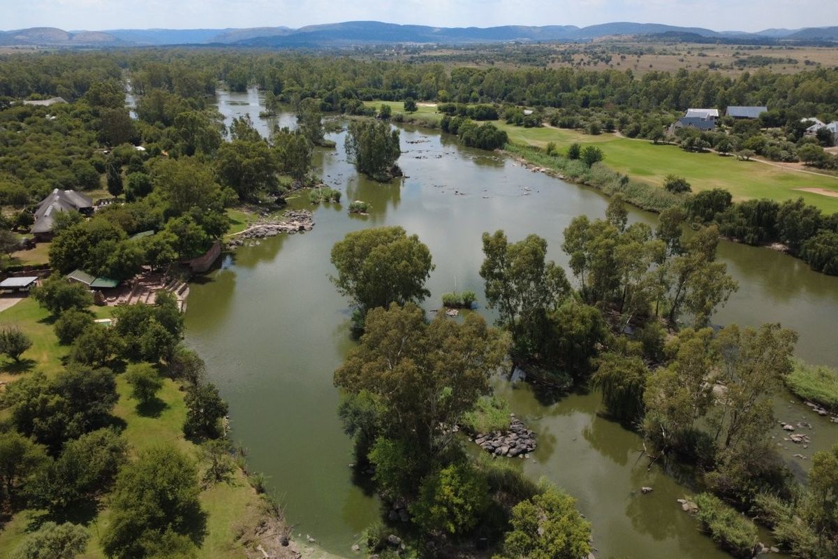 Smallholding for sale on the Vaal - Photo 4