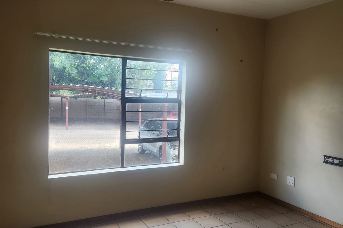 Apartment Rental Monthly In Potchefstroom - Photo 5