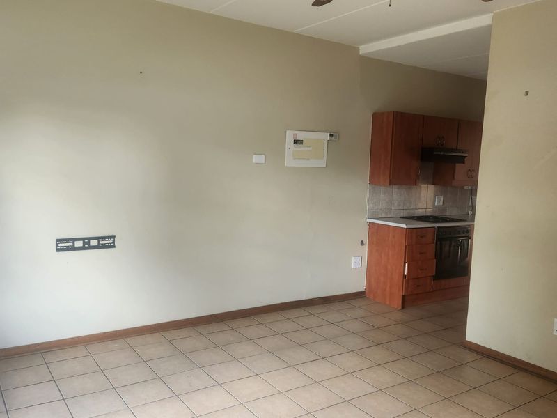 Apartment Rental Monthly In Potchefstroom - Photo 7