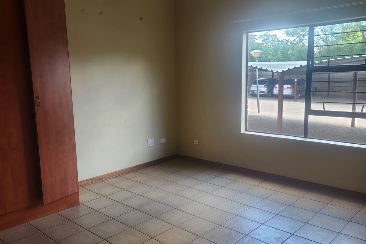 Apartment Rental Monthly In Potchefstroom - Photo 4