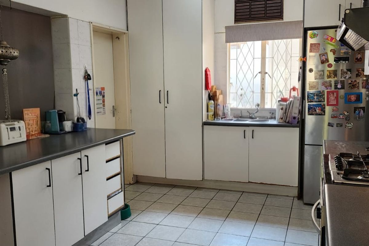 Prime Family Home in Sought-After Area – R1.5 Million - Photo 5