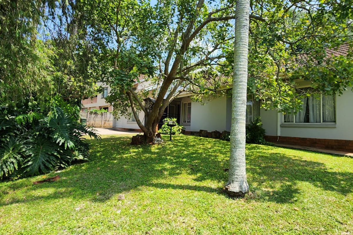 Prime Family Home in Sought-After Area – R1.5 Million - Photo 2