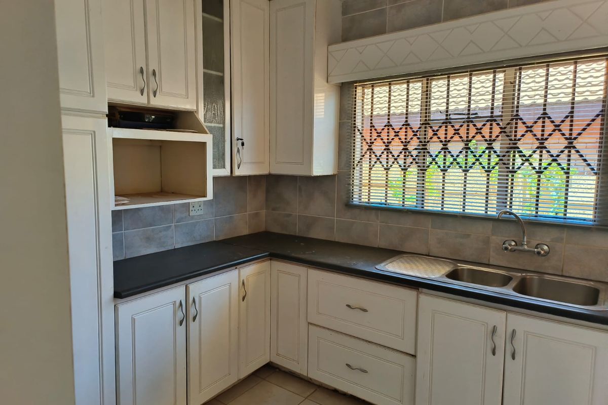 Three Bedroom Family Home For Sale in Thamaga Street, Jouberton - Photo 2