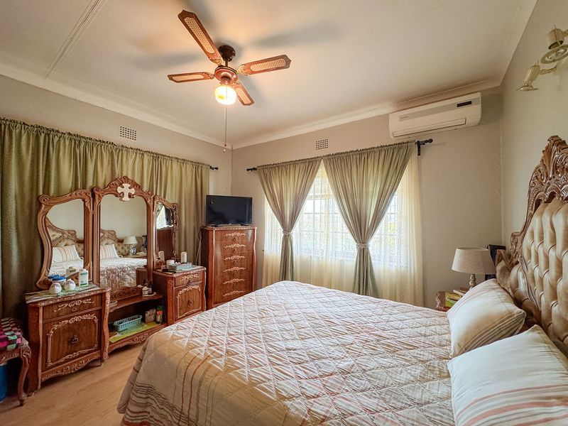 3 Bedroom Family Home for Sale in Tulbagh with Separate Cottage - Photo 6