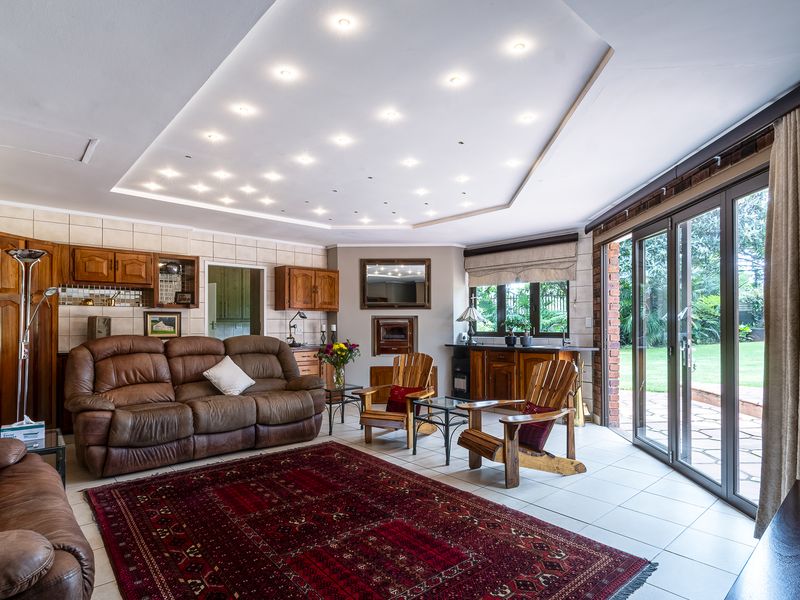 Luxury Estate in Lynnwood Glen Estate, Pretoria - Photo 8
