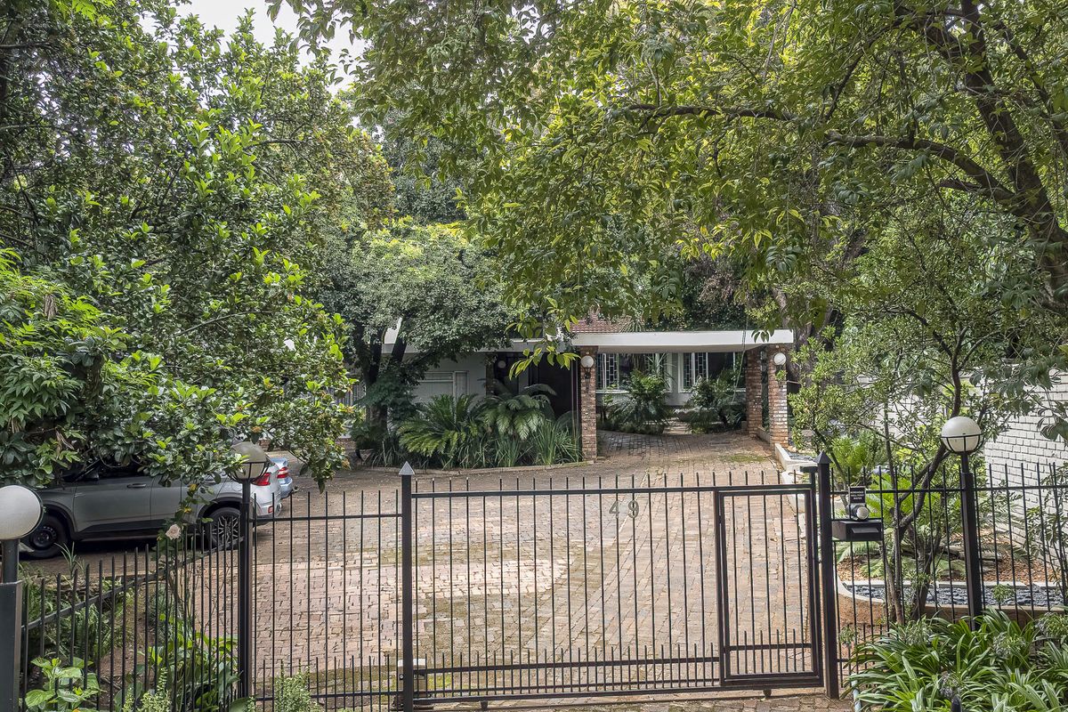 Luxury Estate in Lynnwood Glen Estate, Pretoria - Photo 3
