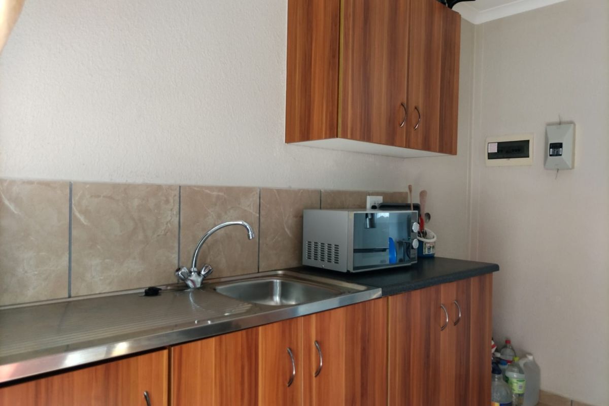 House for sale in Waterkloof Hills - Photo 3