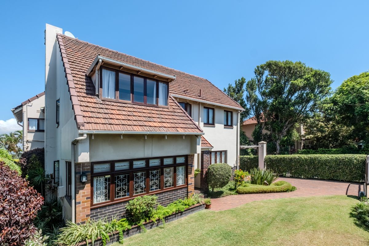 Classic Charm with Timeless Appeal - Photo 2