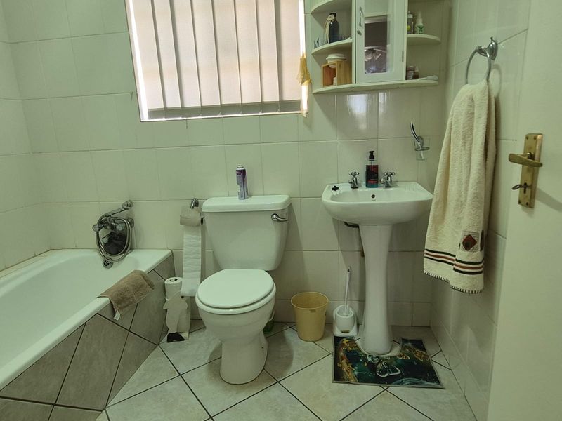 Easy Living: Off-the-Grid Lock-Up-and-Go Townhouse - Photo 9