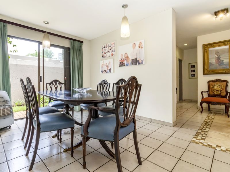 Sustainable Home with Solar System and Back Up Water - Photo 10