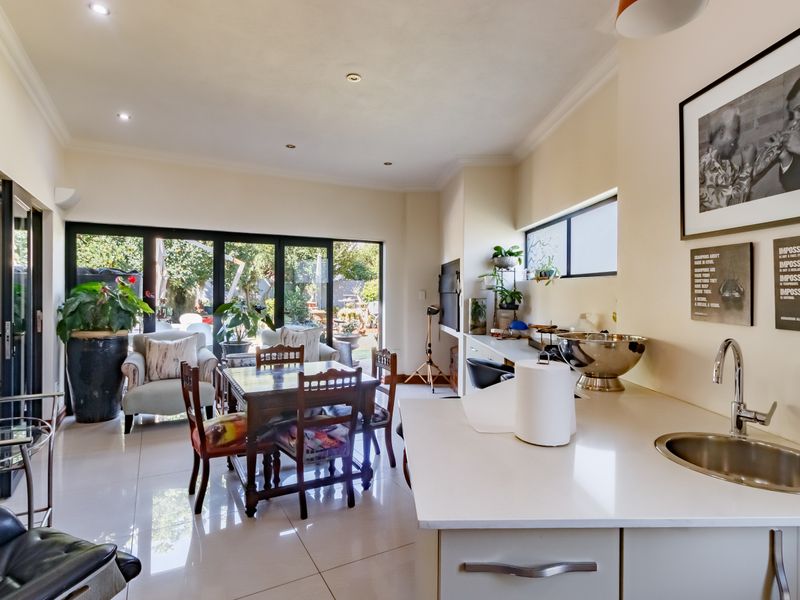 Where Family Memories Are Made and Every Gathering Feels Like Home - Photo 10