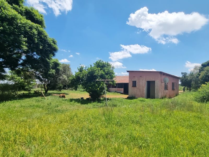 Koster - Growing Investment Opportunity – Ideal for Rental Expansion - Photo 5