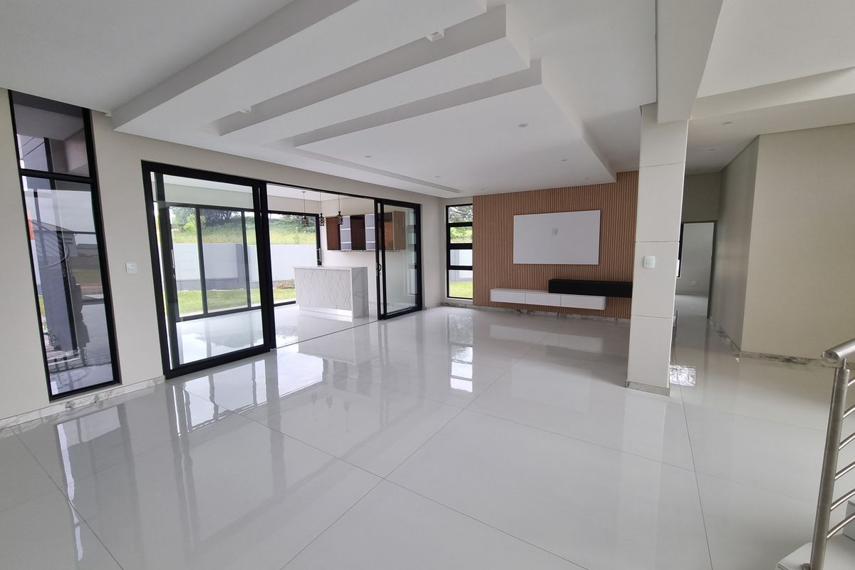 Brand new Stylish Architectural Showpiece!! - Photo 5