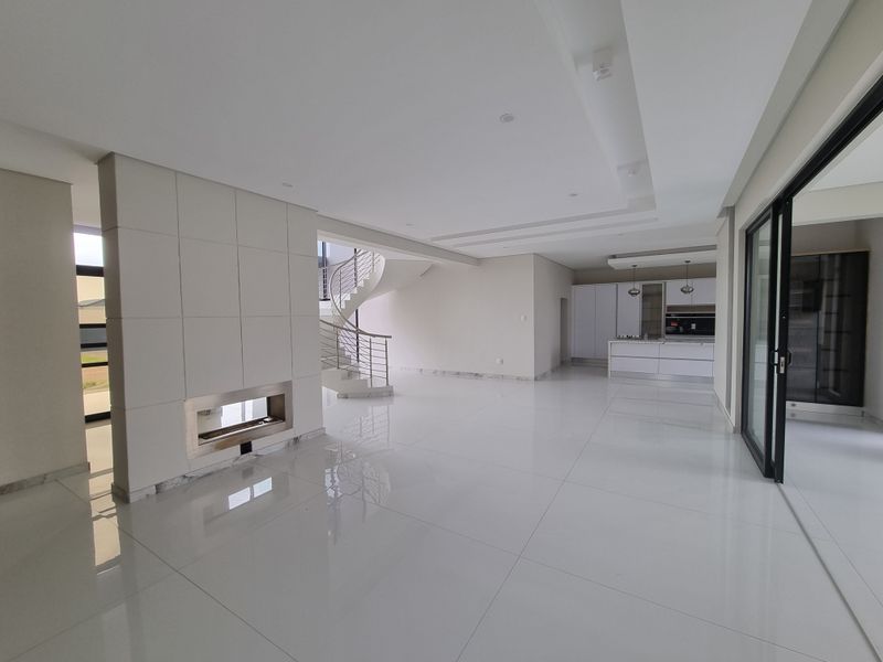 Brand new Stylish Architectural Showpiece!! - Photo 9