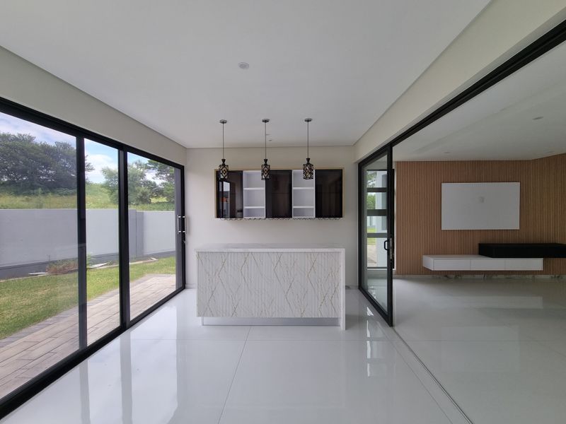 Brand new Stylish Architectural Showpiece!! - Photo 8