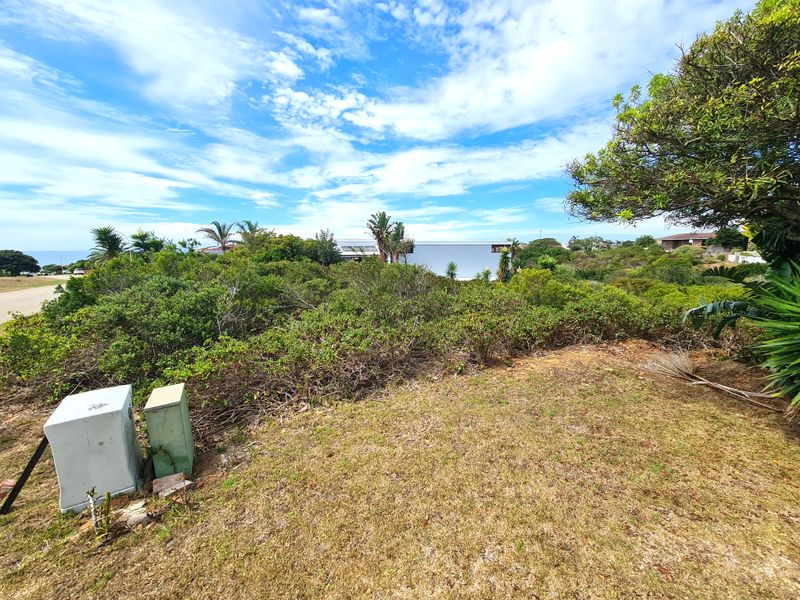 Well-priced Vacant Stand on a Kloof in Noorsekloof, Jeffreys Bay - Photo 4