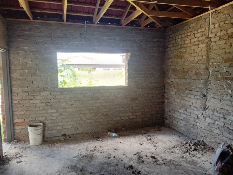 Incomplete, BUT fire up your imagination!! - Photo 8