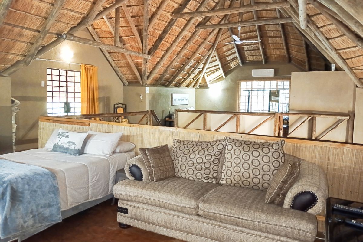 Charming 3-bedroom house for sale in Marloth Park – your perfect getaway in nature's paradise await - Photo 5