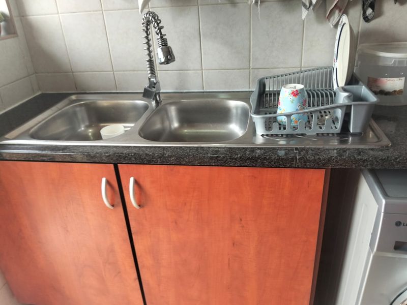 Poolside Paradise : 4- beds - Photo 6