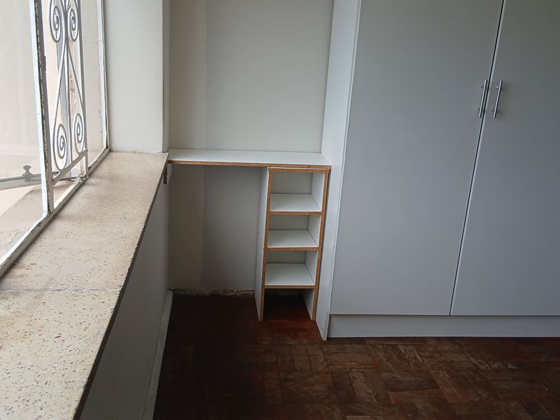 2-Bedroom First-Floor Corner Unit with Balcony – Germiston - Photo 7