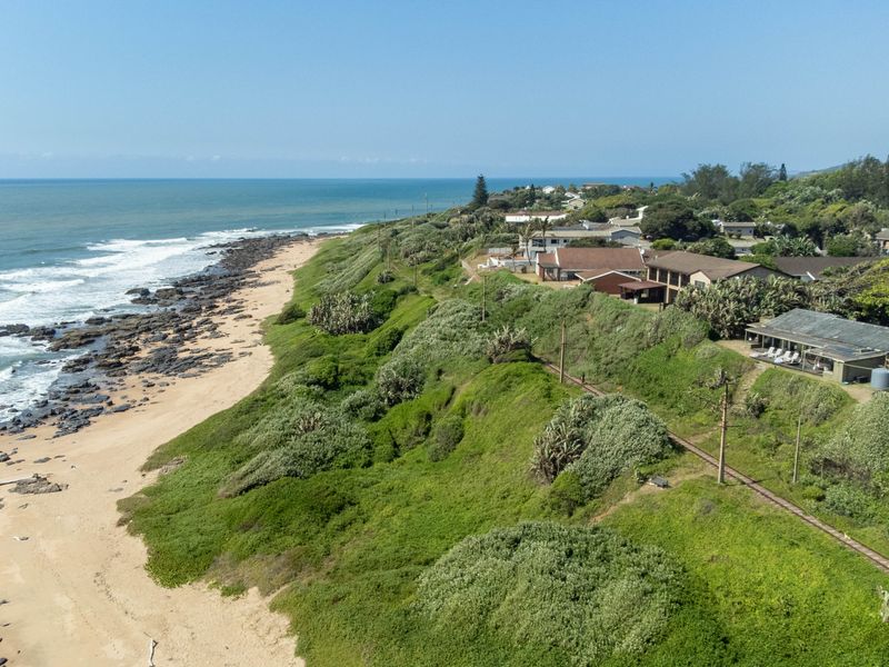 Luxury Coastal Living with Panoramic Ocean Views - Photo 10