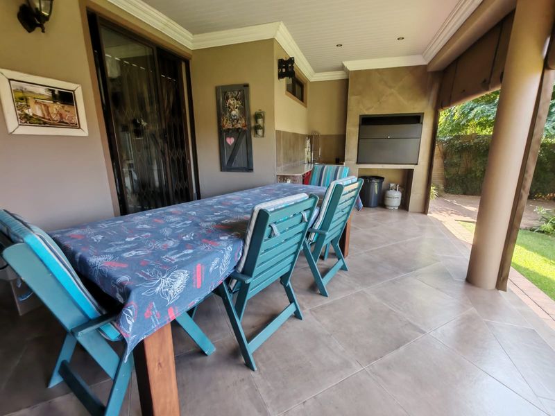 Elegant 3-Bedroom Townhouse for Sale in a Secure Riverside Estate – Maraldi Vaalpark  Sasolburg - Photo 3