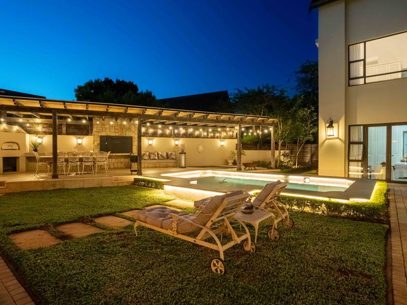 Iconic Living Demands the Very Best - Photo 7