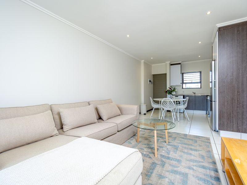 Move-In Ready, Modern, and Perfectly Positioned - Photo 9