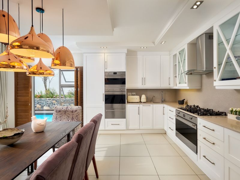 Brand new custom home close to top schools - Photo 8