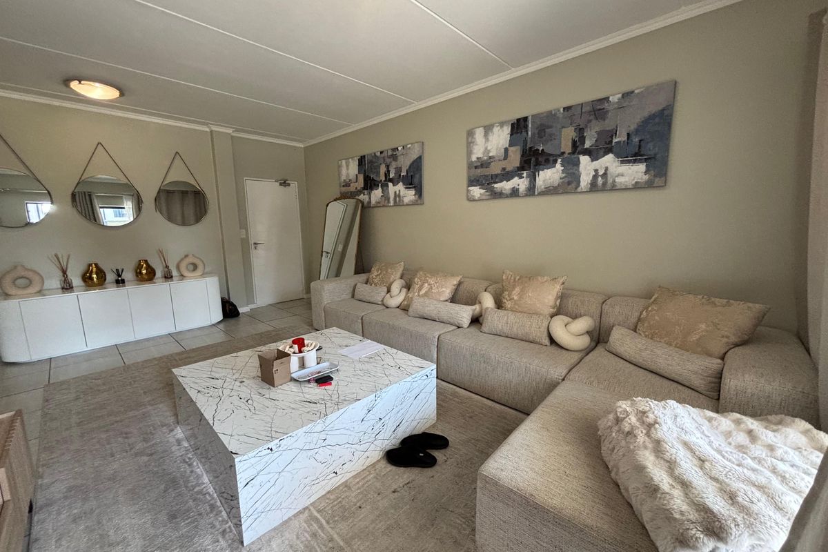 Luxury Apartment in a Secure Lifestyle Estate - Photo 4