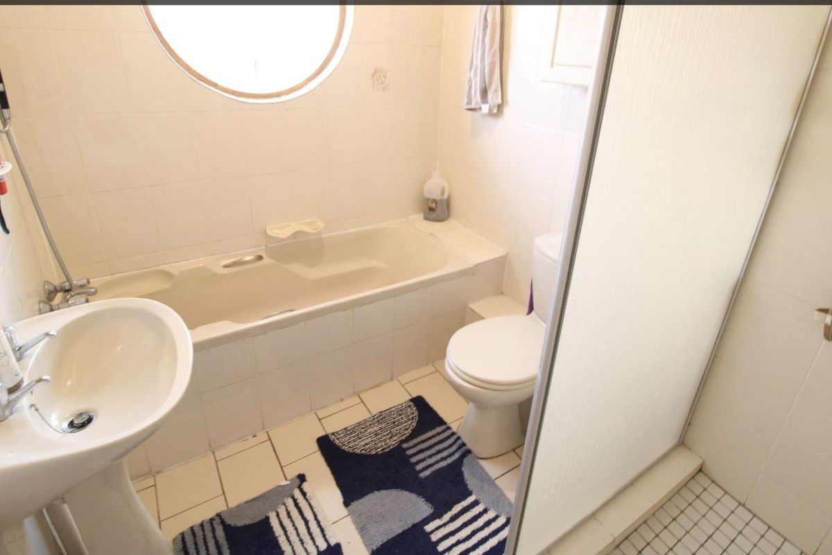 Spacious 3 bedroom home on a large erf in Summerpride - Photo 3