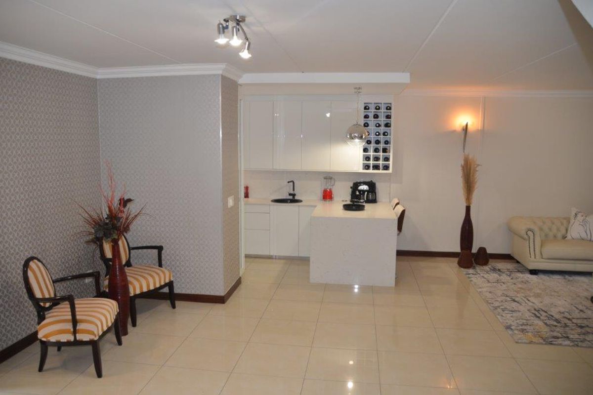 Your Ultimate Monte Carlo 4 Bedroom Cluster - Photo 5