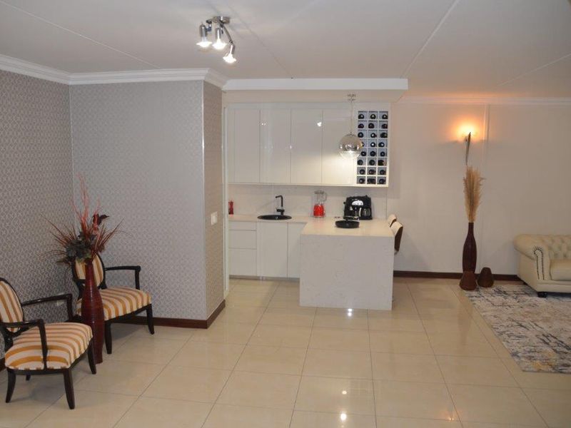 Your Ultimate Monte Carlo 4 Bedroom Cluster - Photo 5