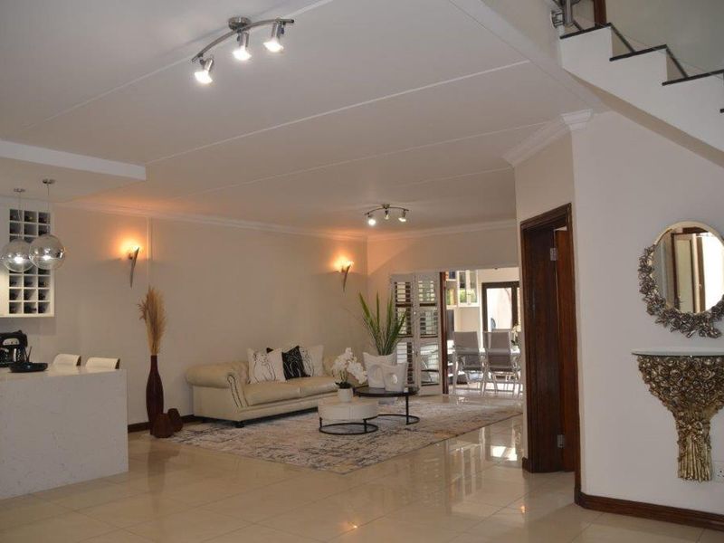 Your Ultimate Monte Carlo 4 Bedroom Cluster - Photo 6