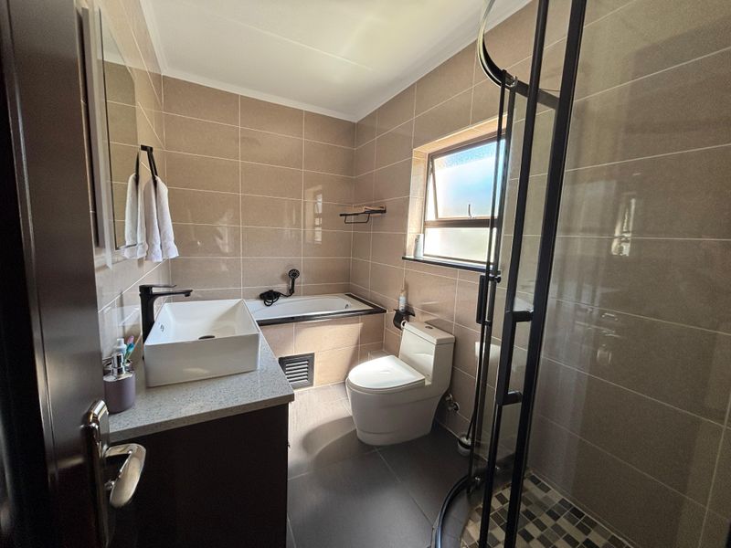 Bank Quick Sale | Reduced Costs | Spacious 3-Bed Apartment | Villa La Seule - Photo 8