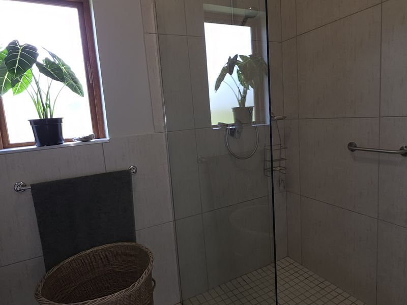 AMBER VALLEY - SOUGHT AFTER 1 BED UNIT WITH CARPORT - Photo 10