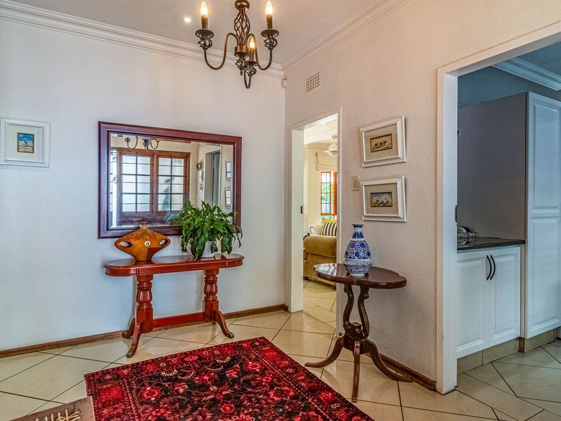 Versatile Property - Live, Work, Play! - Photo 5