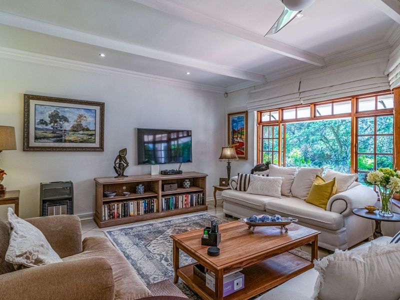 Versatile Property - Live, Work, Play! - Photo 10