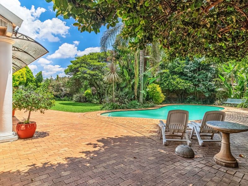 Versatile Property - Live, Work, Play! - Photo 3