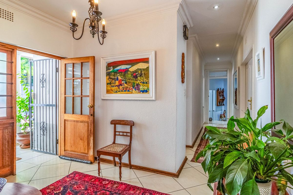 Versatile Property - Live, Work, Play! - Photo 4