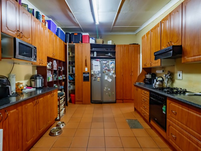 Prime 2.5 Hectare Opportunity with Unlimited Potential in Glen Austin - Photo 10