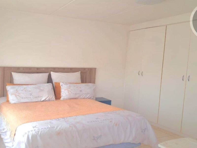 Modern townhouse Opportunity - Photo 5