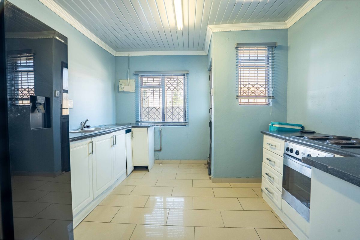 Well-Located Family Home Opposite High School in Lovu A Section - Photo 3