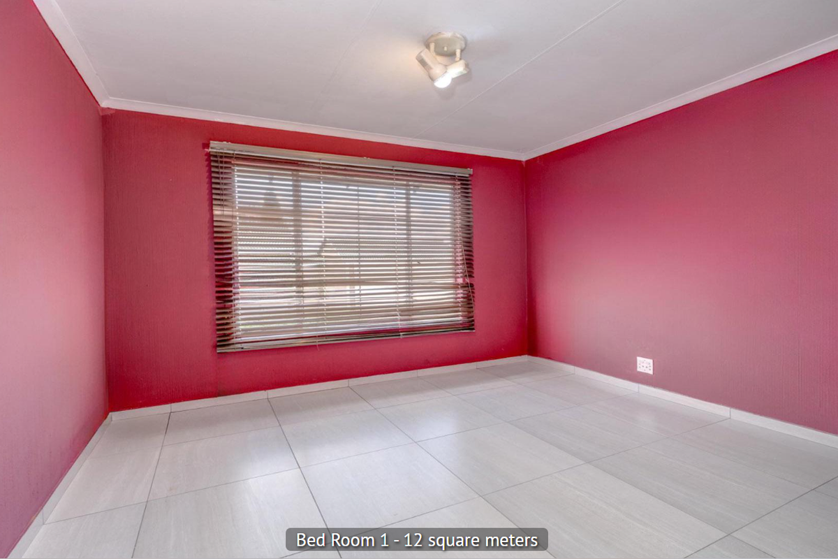 Secure Complex Life Style Living - Photo 4