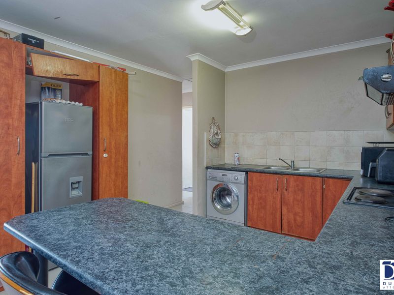 Spacious 3 bedroom apartment in a quiet family area - Photo 3