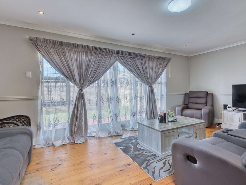 Comfortable Duplex Living with Private Garden & Braai Area - Photo 9