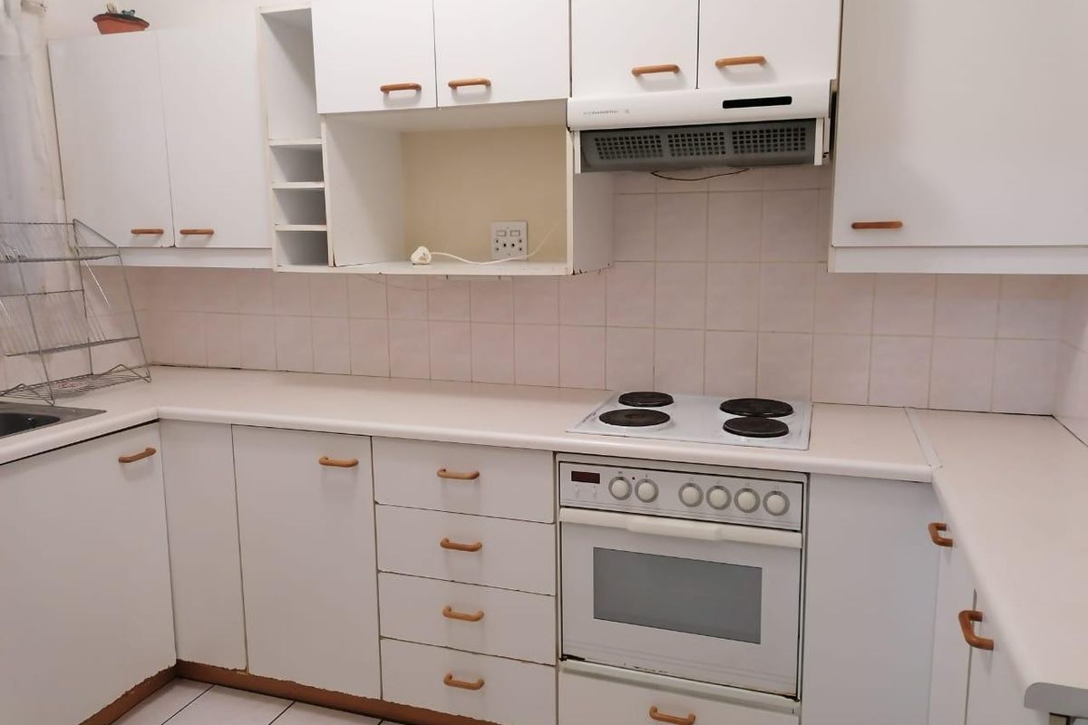 Primes Berea Gem: Space, Sunlight & Superior Location - Photo 5