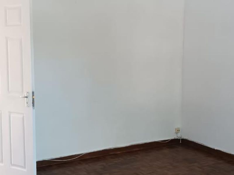 Primes Berea Gem: Space, Sunlight & Superior Location - Photo 3