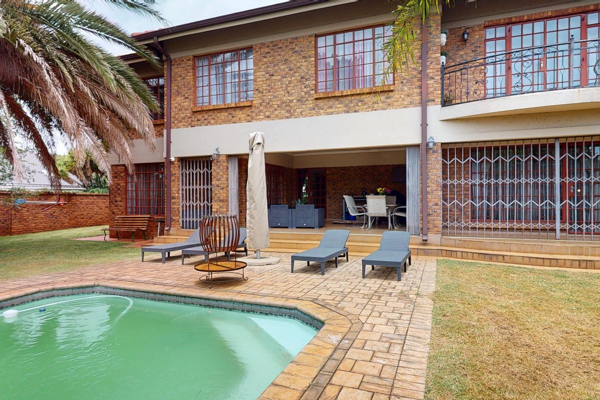 Exceptional Multi-Dwelling Smallholding with Income Potential – Benoni Small Farms - Photo 3